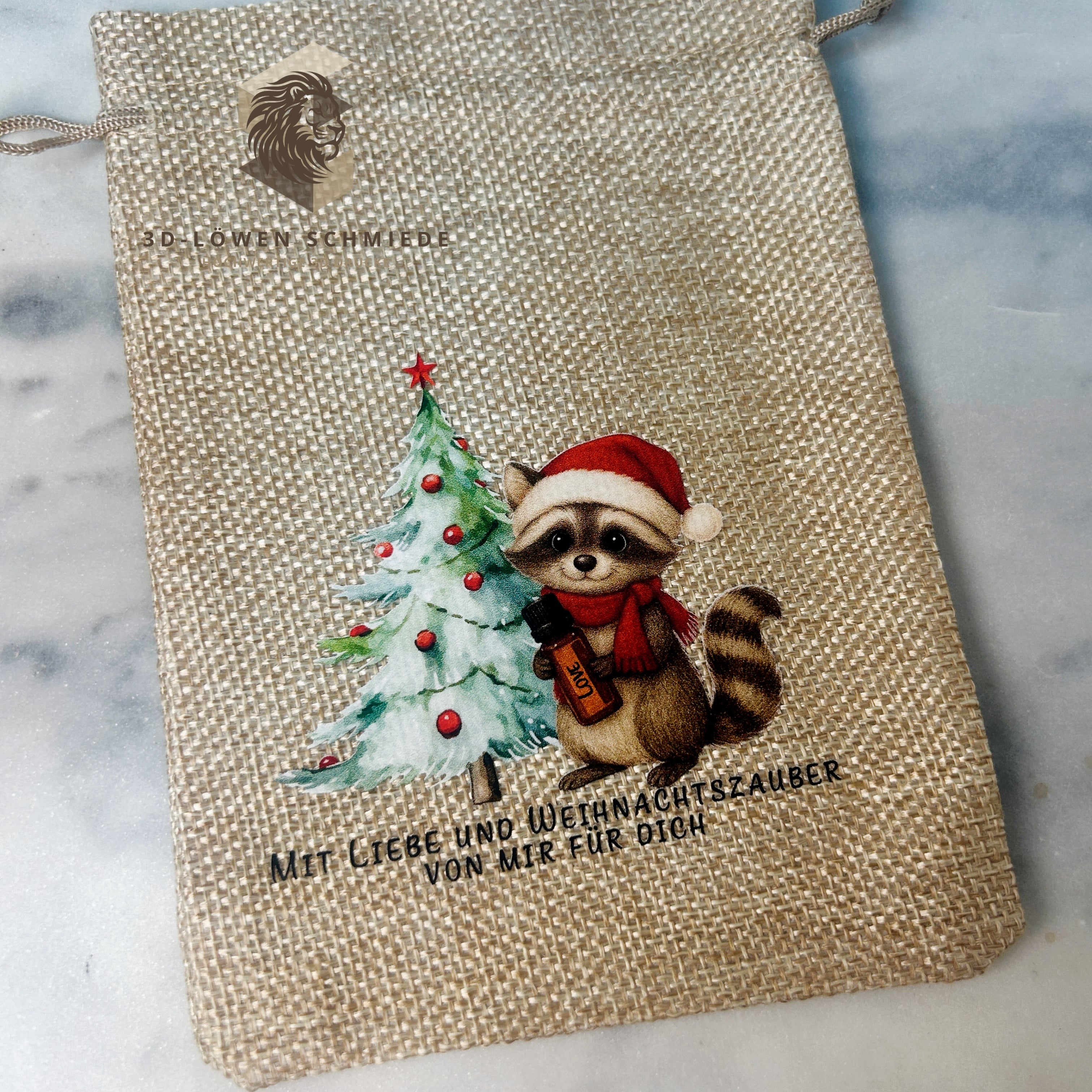 Baumwollbeutel mit Weihnachtlichem Waschbär Motiv Geschenkbeutel für Ätherische Öle, Aromatherapie, Aufbewahrungsbeutel Natur, Geschenktüte