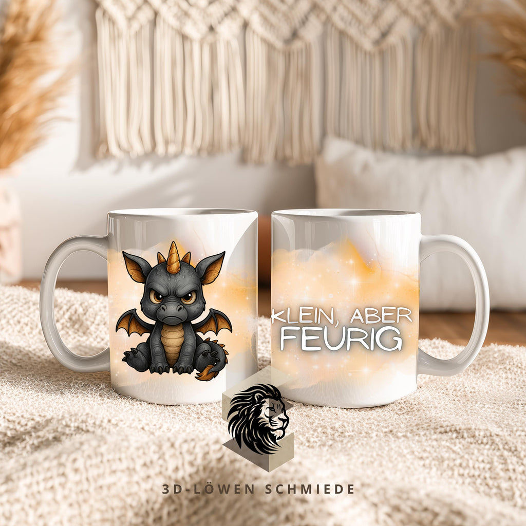 Tasse Drache – klein aber feurig – personalisierte Kaffeetasse mit Name – lustige Spruchtasse Geschenk für Drachenfans & Fantasy-Liebhaber